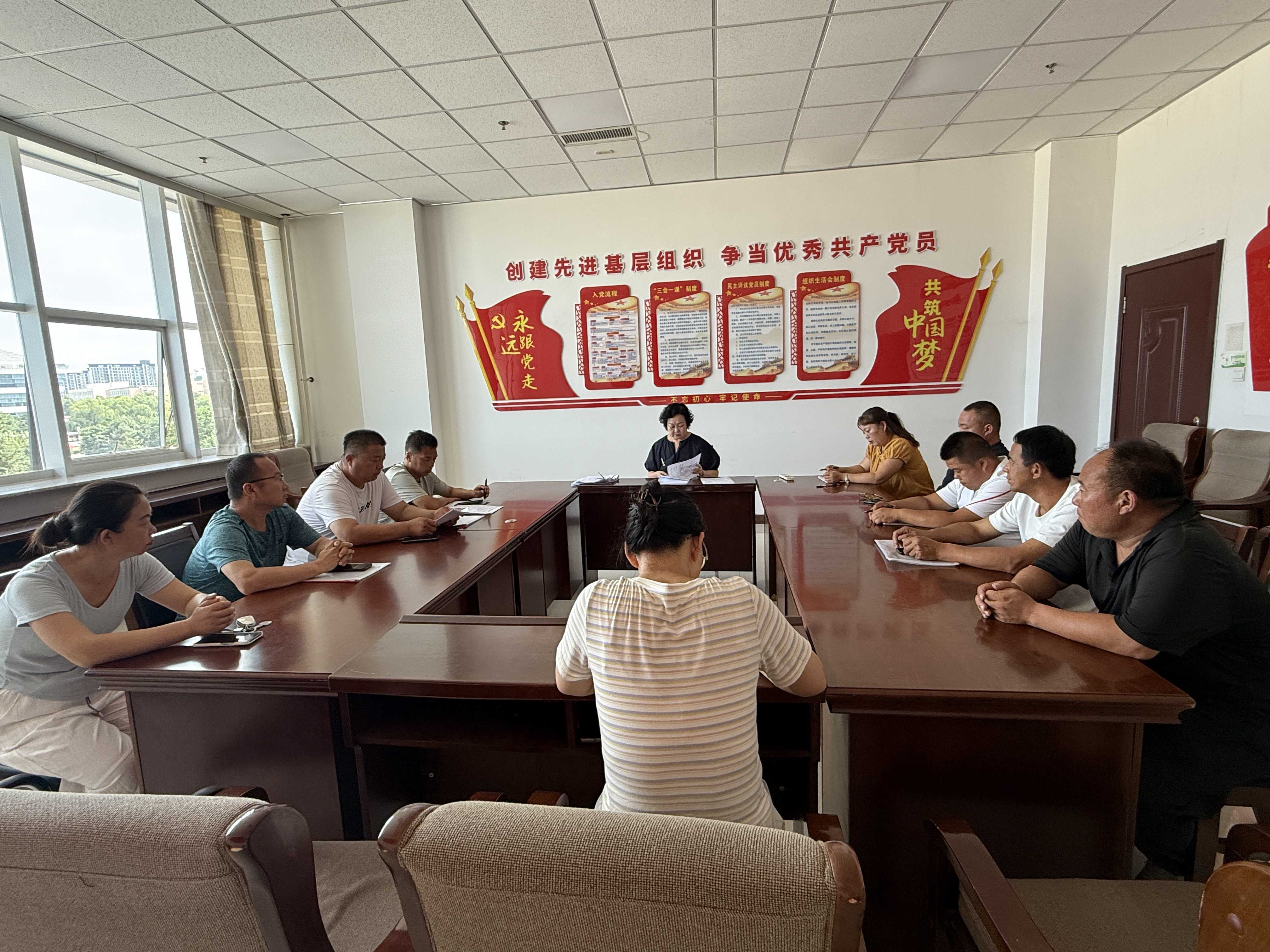 县农牧局召开特聘农技员调度会1.jpg